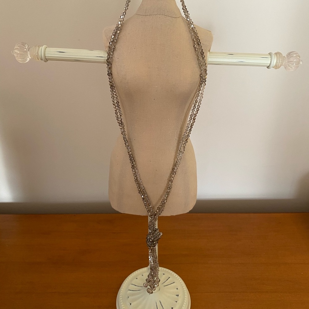 NWT Urban Outfitters Necklace Knotted